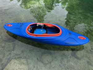 Eskimo Lupo, Kayak, leichter stabiler Riverrunner