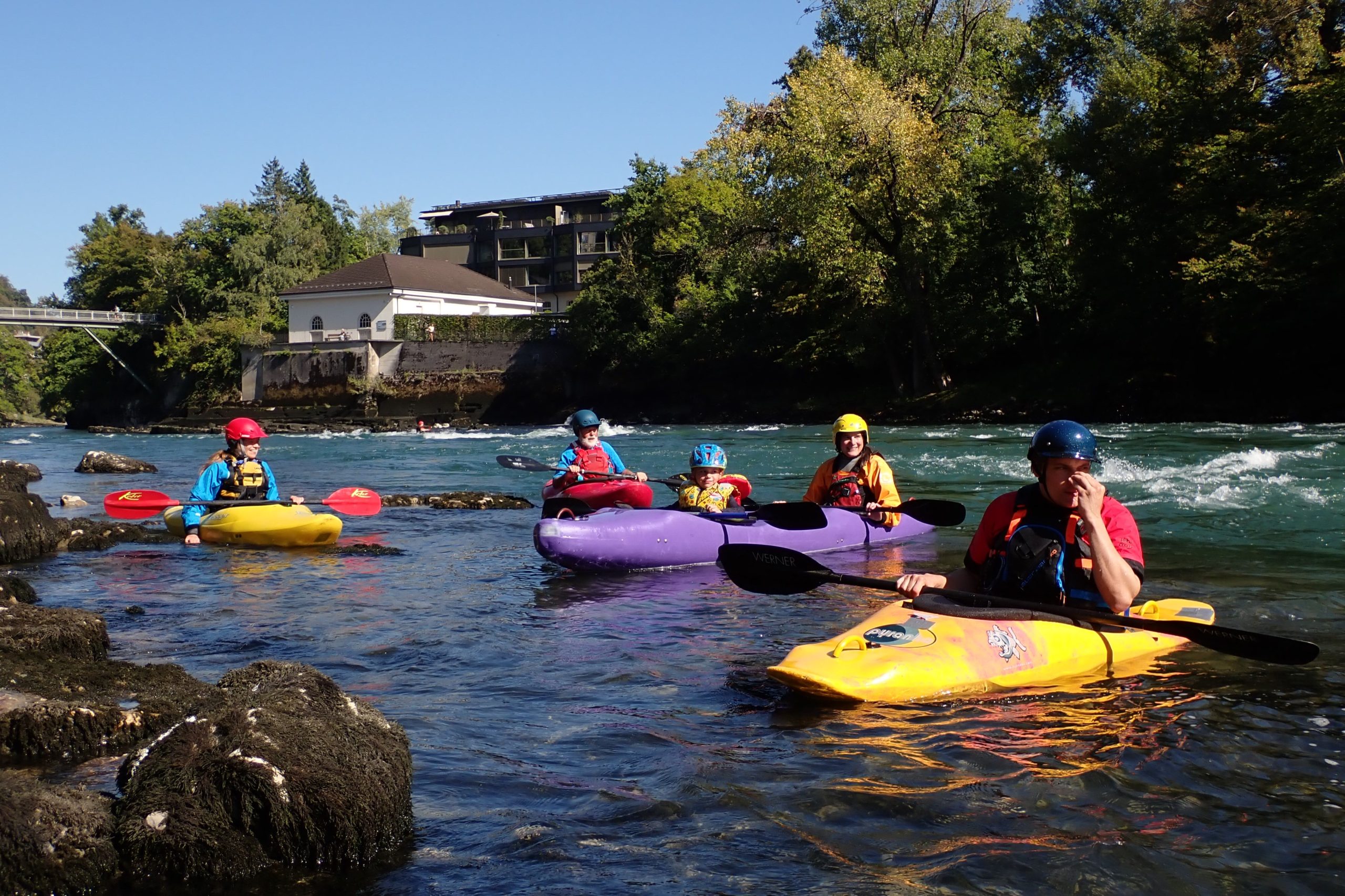 Altstadt-Fahrt auf Aare bei Brugg